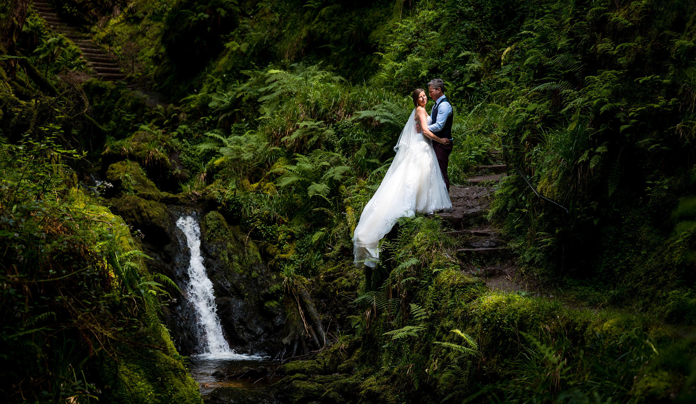 creative and experienced wedding photography glasgow argyll